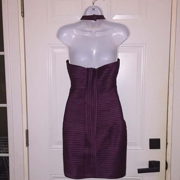 BCBGMAXAZRIA Ria Halter Mini Formal Dress Size 4 - Picture 5 of 14